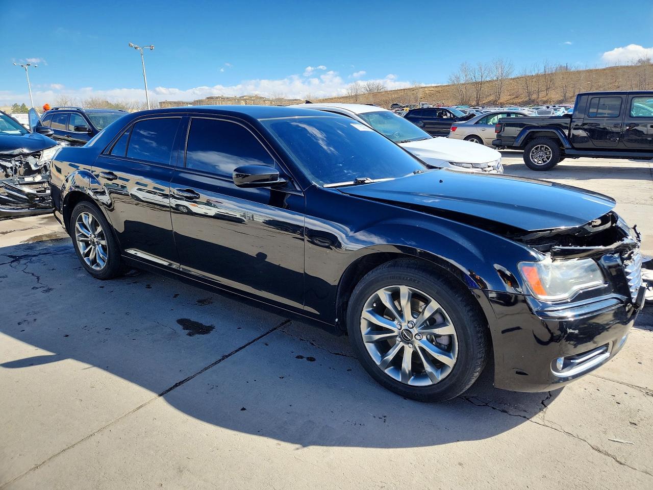 2014 CHRYSLER 300 S photo 4