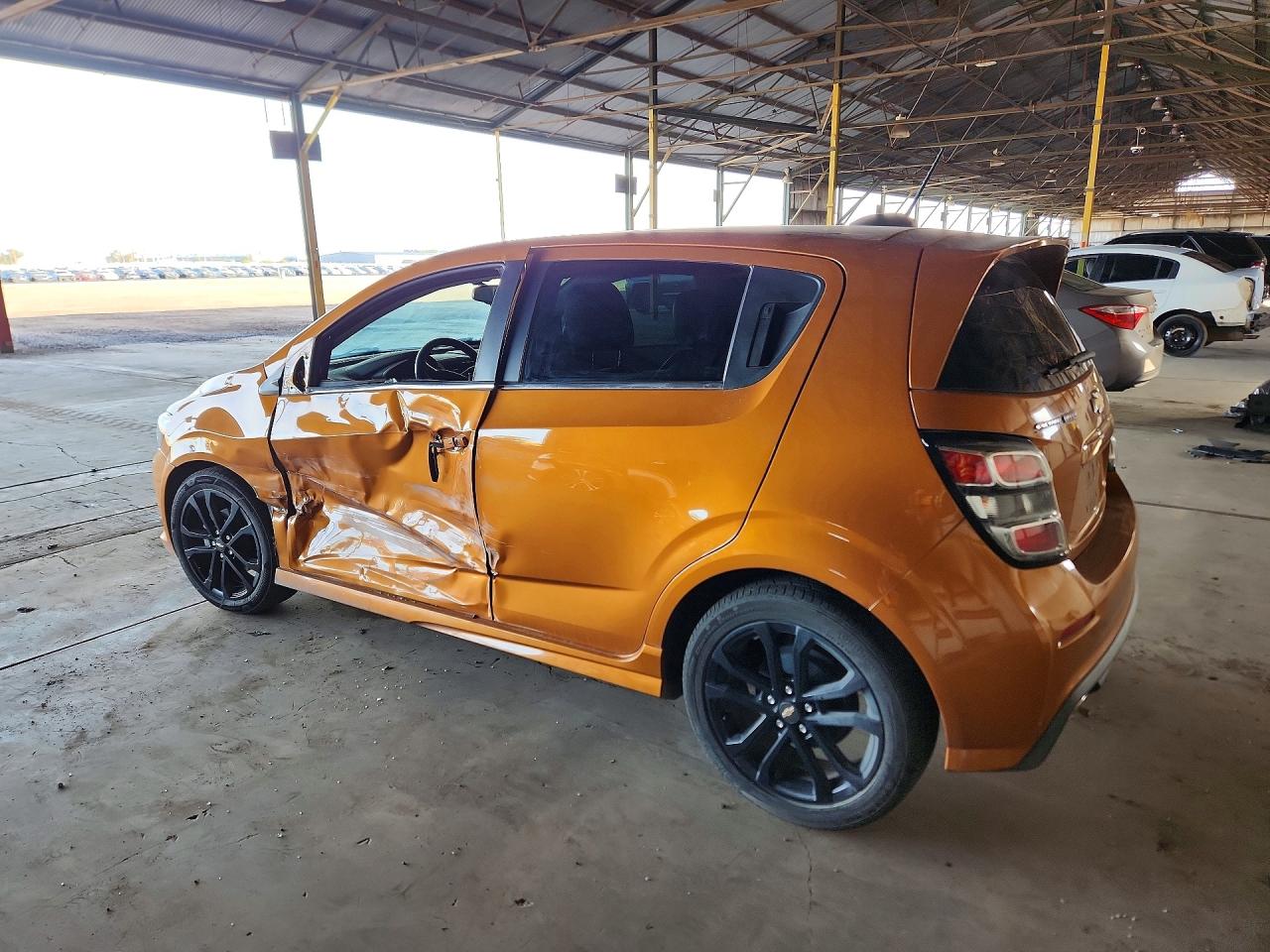 2017 CHEVROLET SONIC PREMIER photo 2