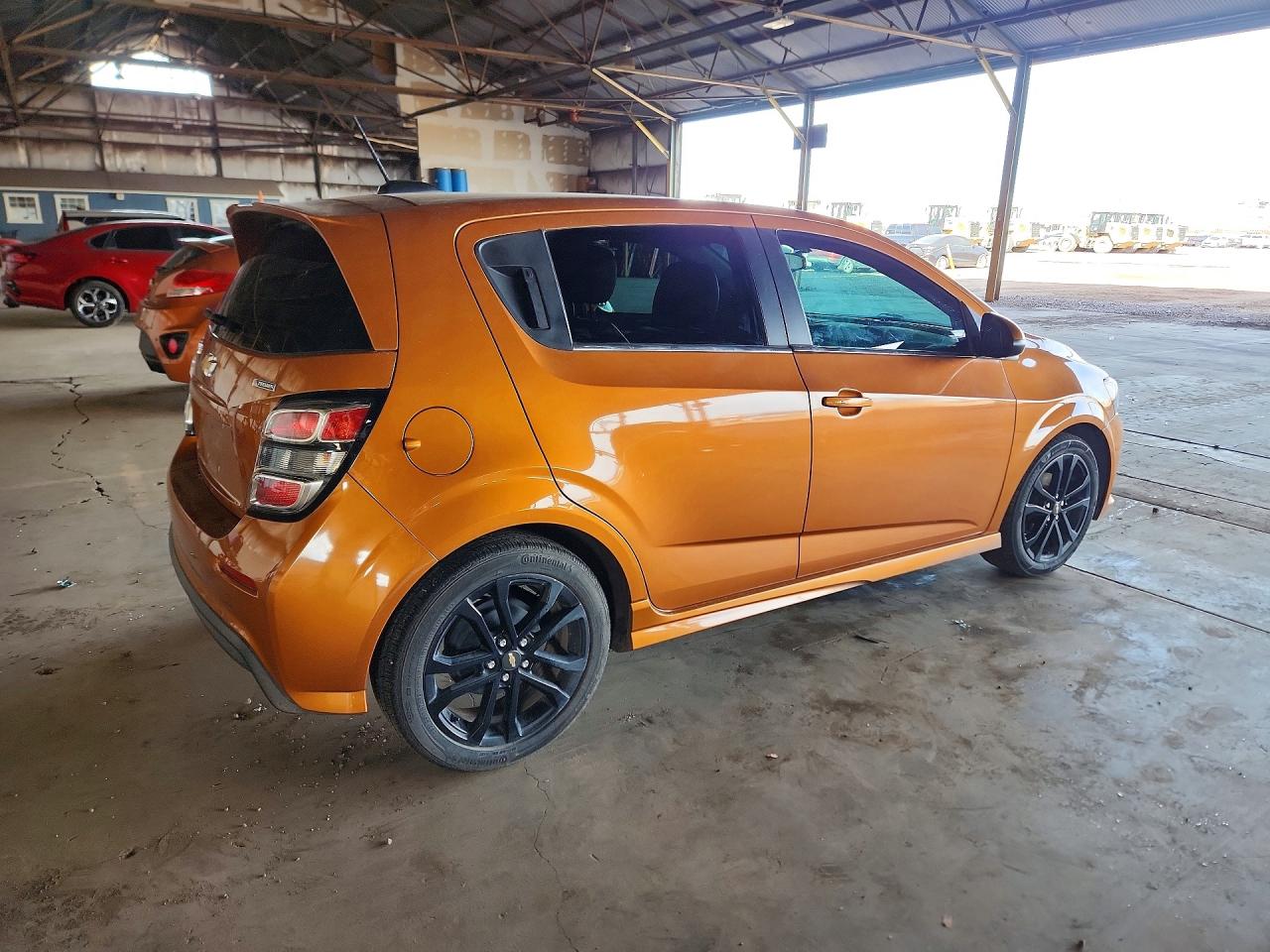 2017 CHEVROLET SONIC PREMIER photo 3