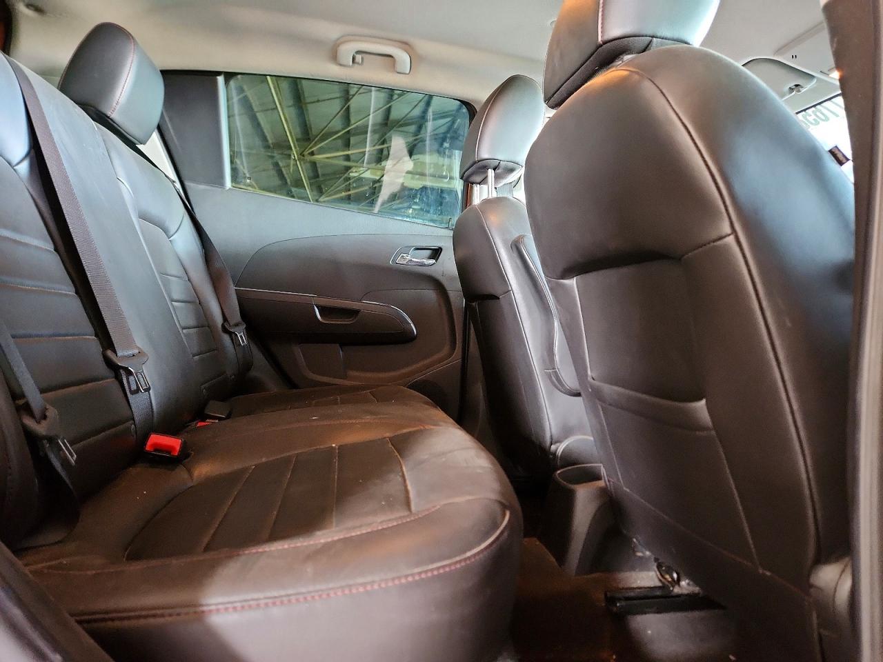 2017 CHEVROLET SONIC PREMIER photo 10
