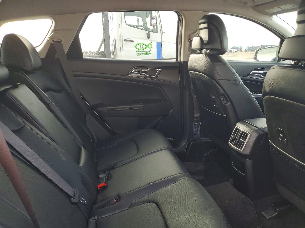 2023 KIA SPORTAGE EX photo 10