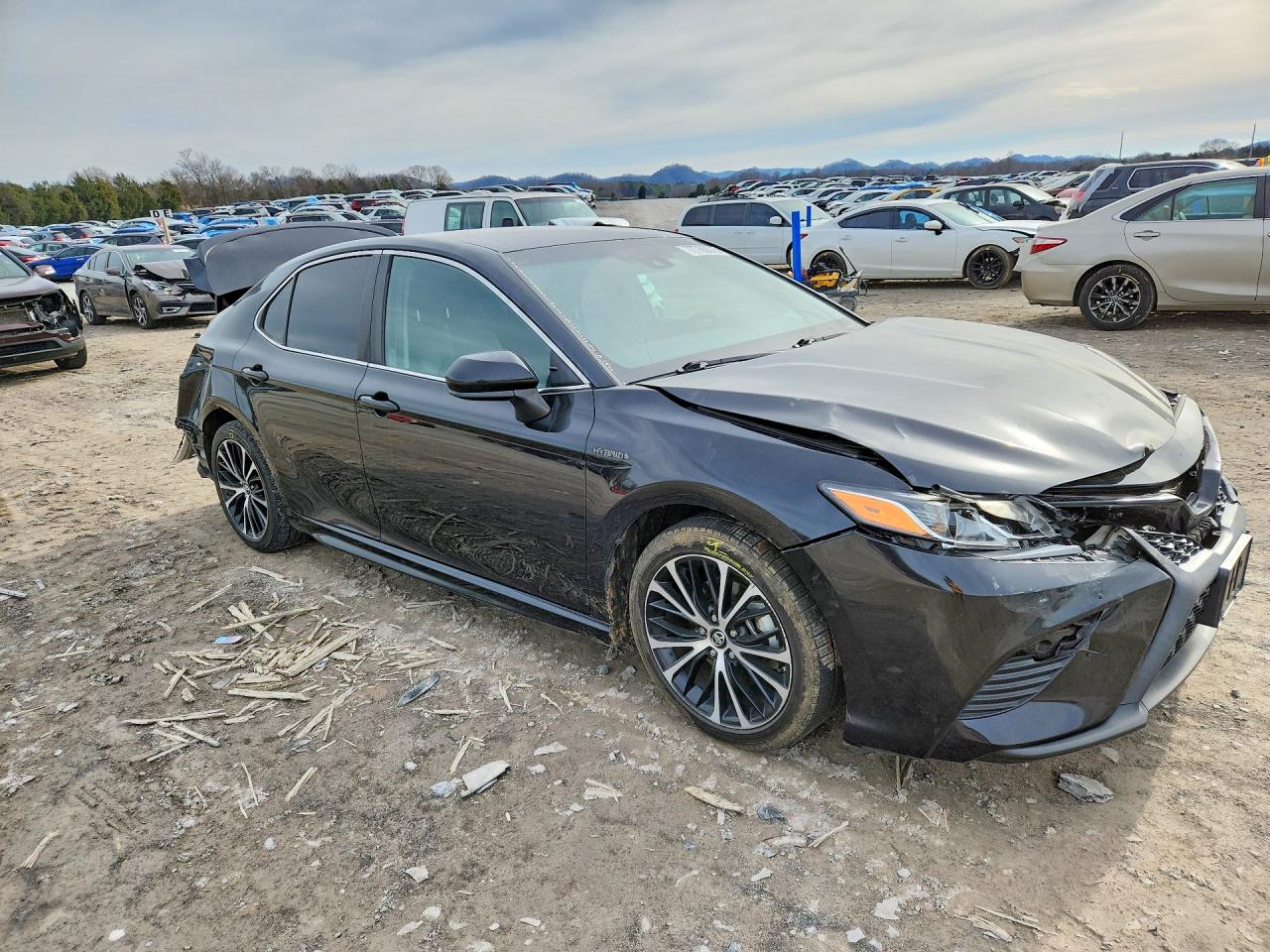 2018 TOYOTA CAMRY HYBRID photo 7