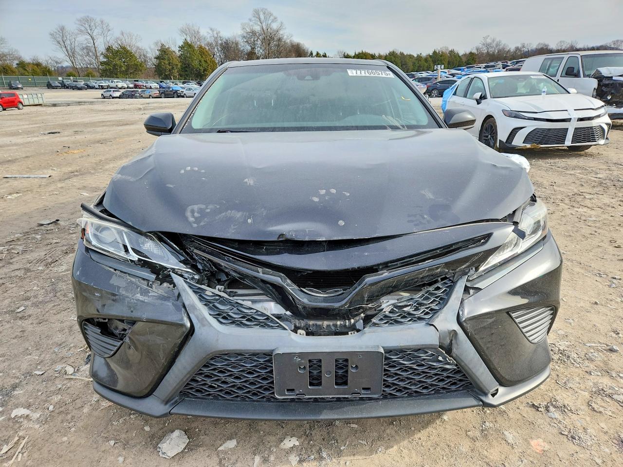 2018 TOYOTA CAMRY HYBRID photo 9