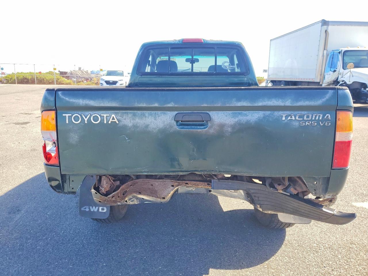 1999 TOYOTA TACOMA XTRACAB photo 11