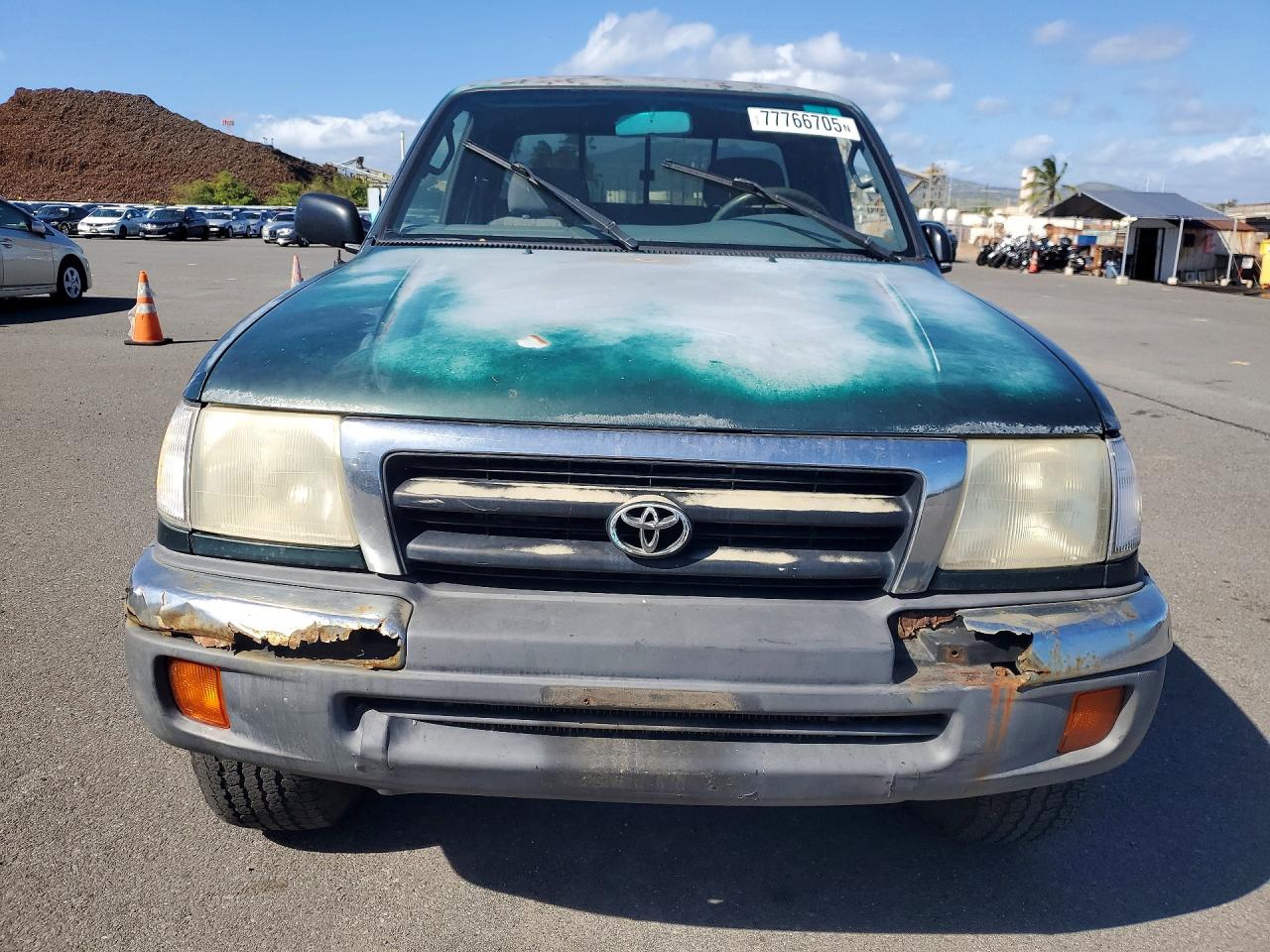 1999 TOYOTA TACOMA XTRACAB photo 9