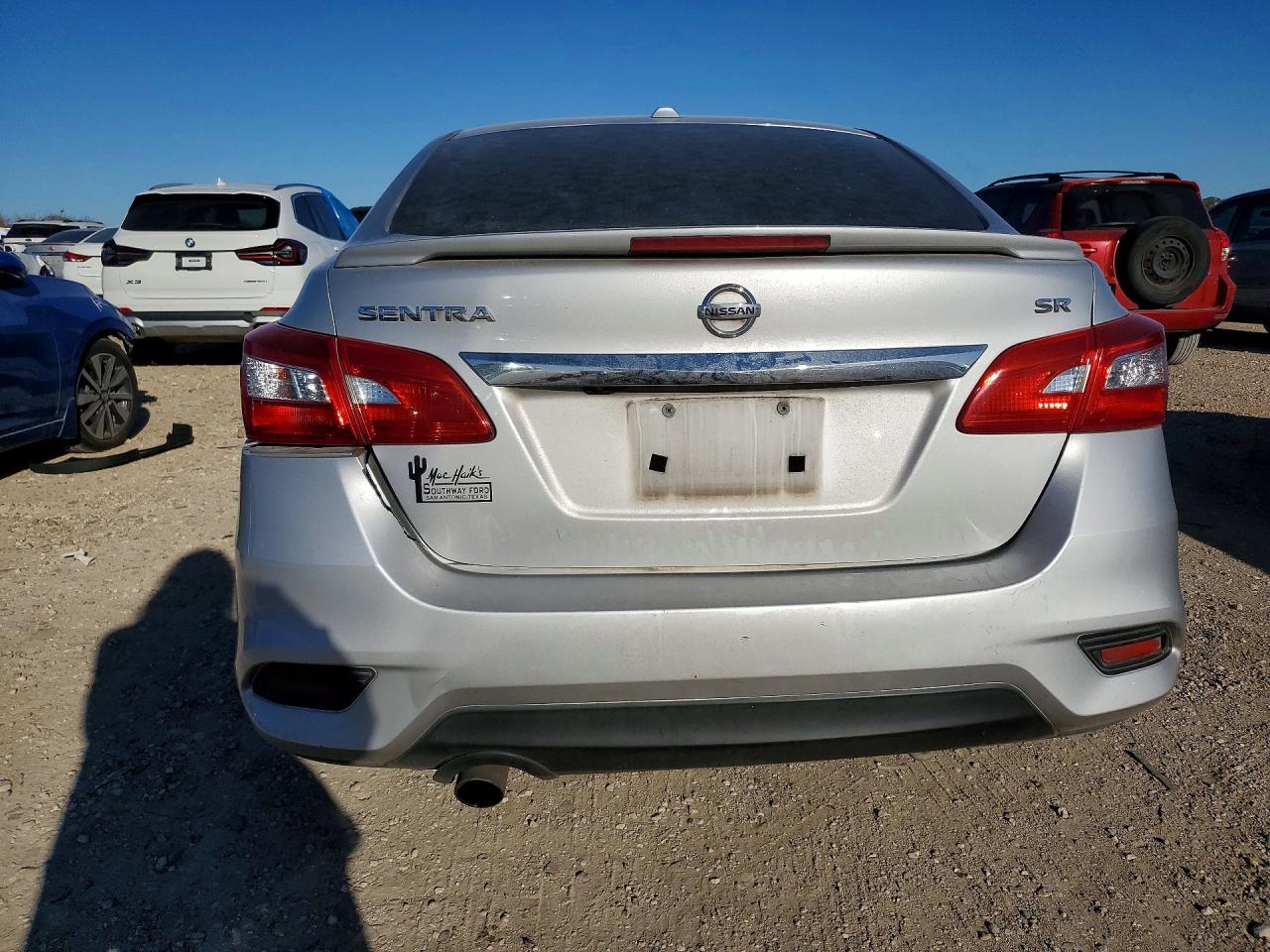 2017 NISSAN SENTRA S photo 6