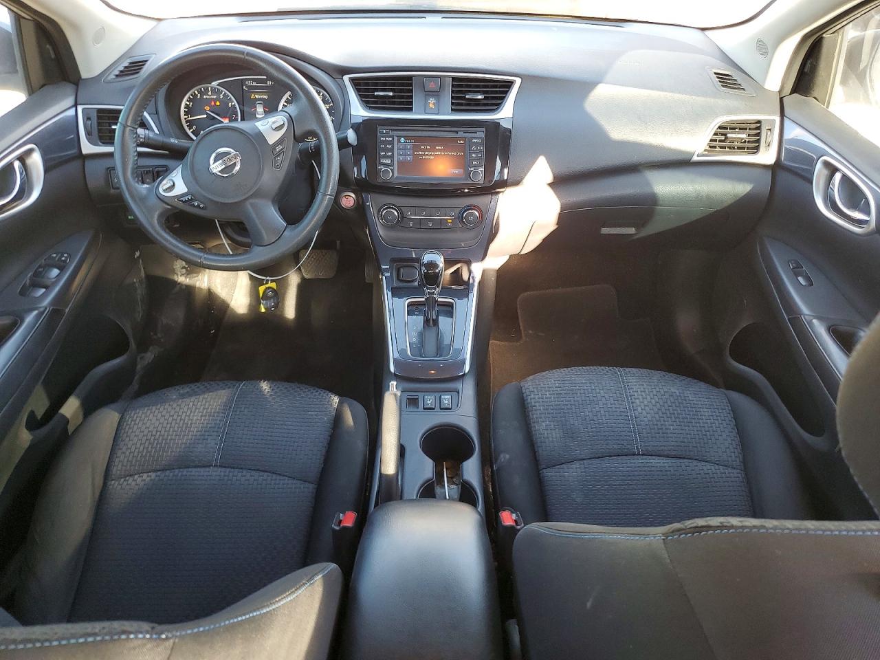 2017 NISSAN SENTRA S photo 8