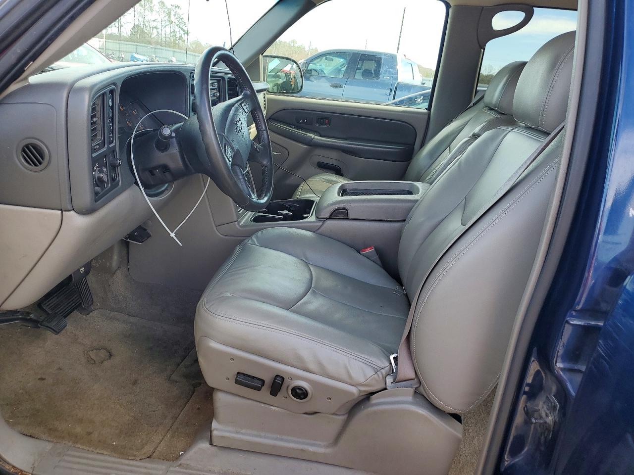 2003 CHEVROLET TAHOE K1500 photo 7