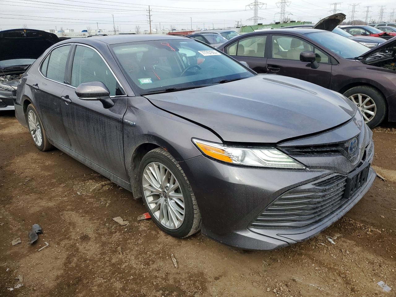 2020 TOYOTA CAMRY photo 7