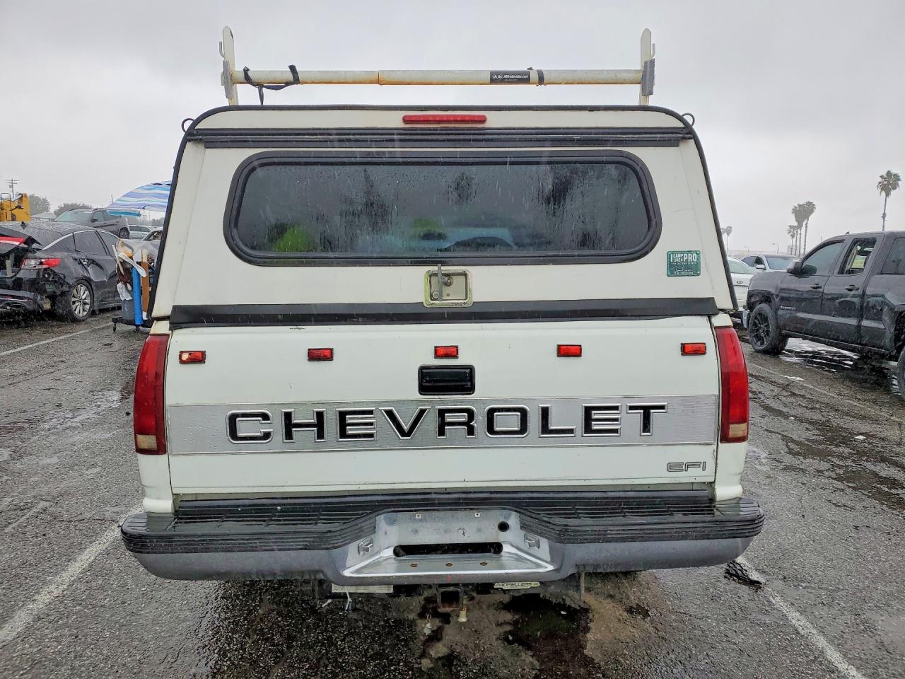 1992 CHEVROLET GMT-400 C1500 photo 11
