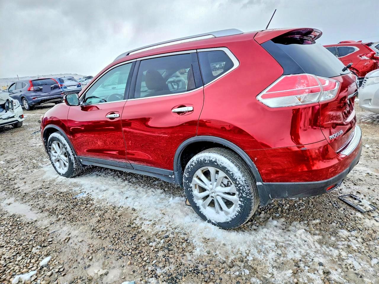 2016 NISSAN ROGUE SV photo 3