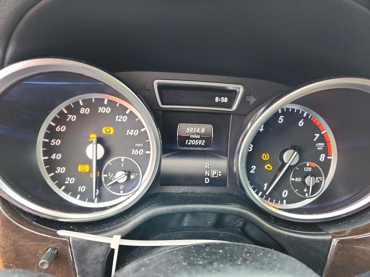 2015 MERCEDES-BENZ GL 450 4MATIC photo 17