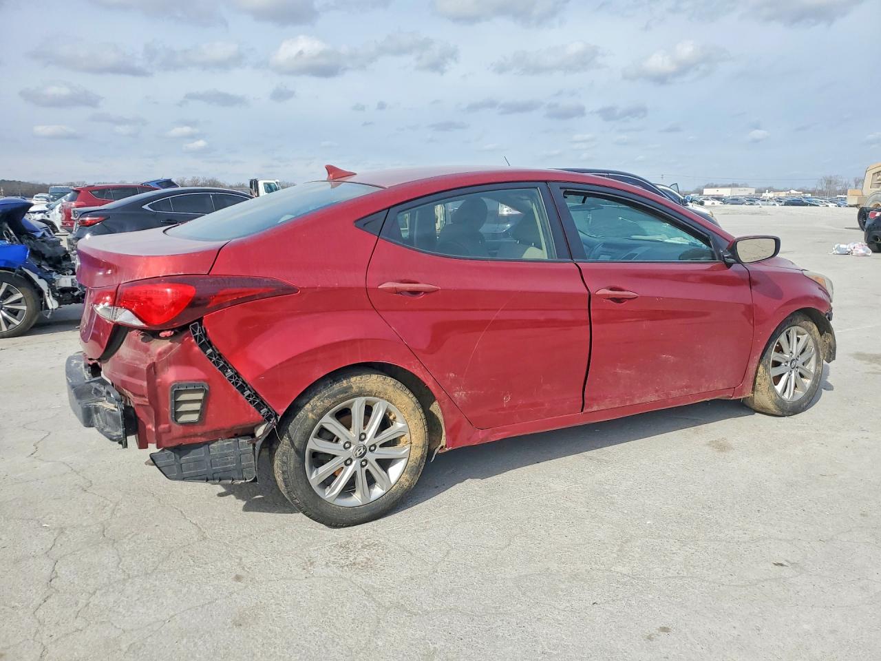2014 HYUNDAI ELANTRA SE photo 3