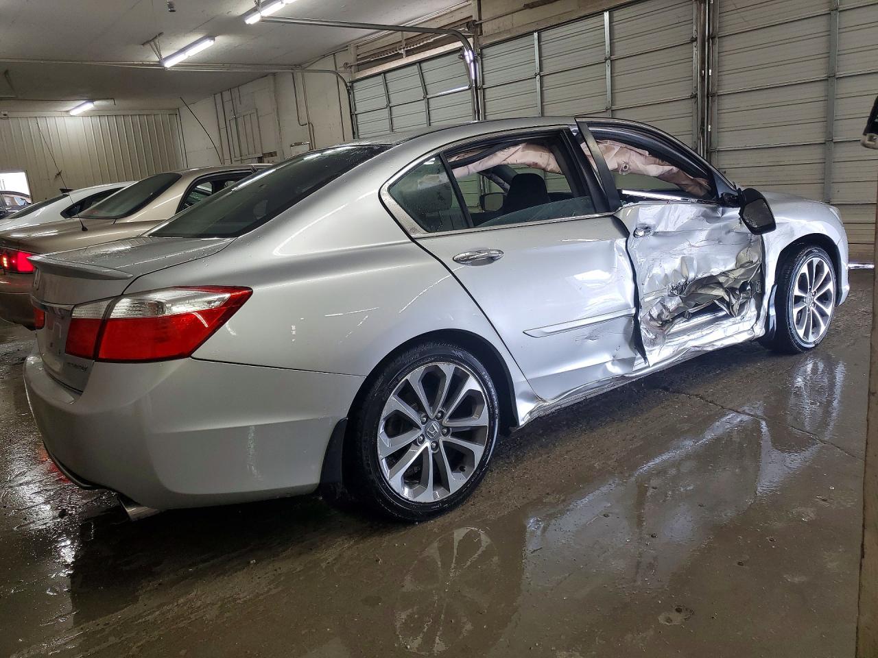 2014 HONDA ACCORD SPORT photo 3