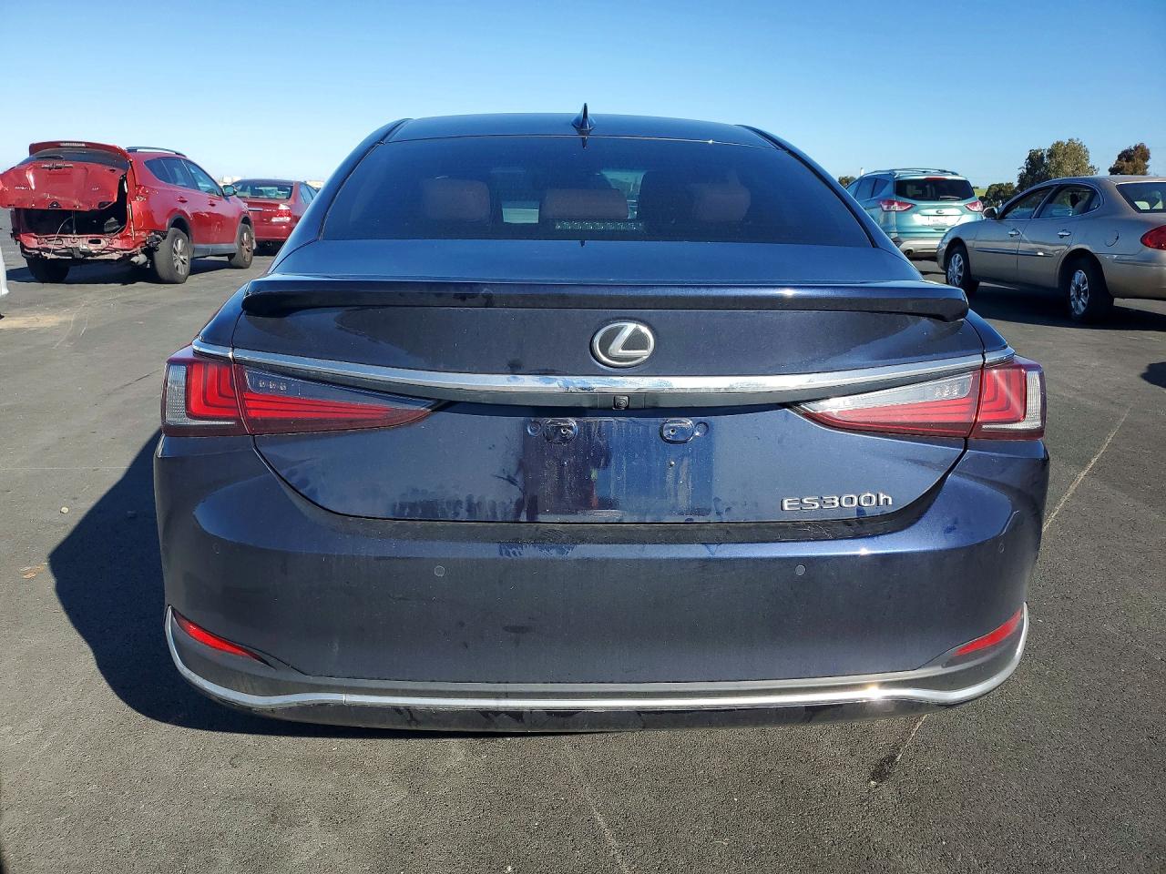 2023 LEXUS ES 300H BASE photo 6