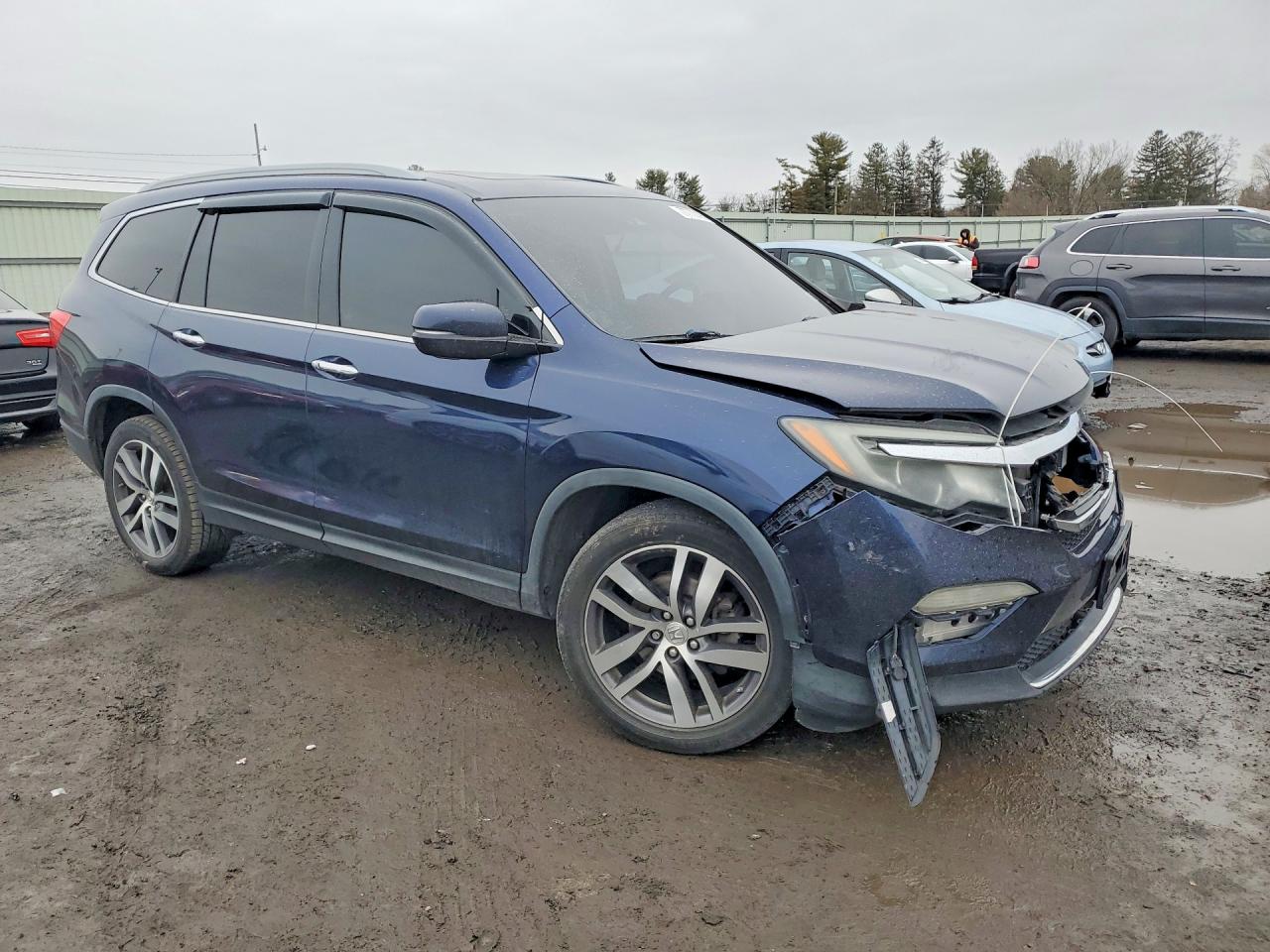 2016 HONDA PILOT ELITE photo 4