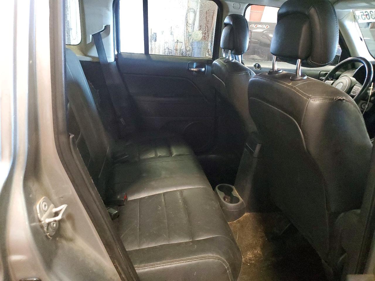 2014 JEEP PATRIOT LATITUDE photo 31