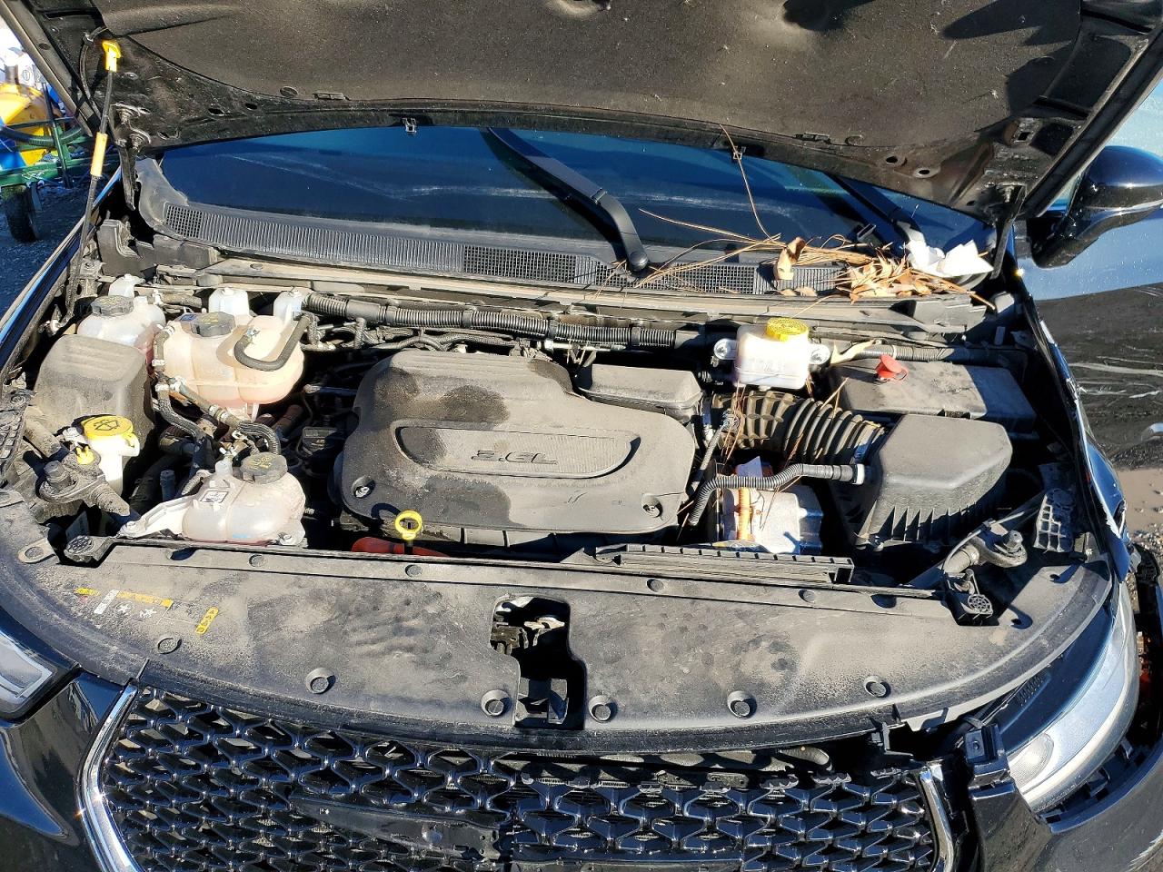 2024 CHRYSLER PACIFICA HYBRID SELECT photo 34