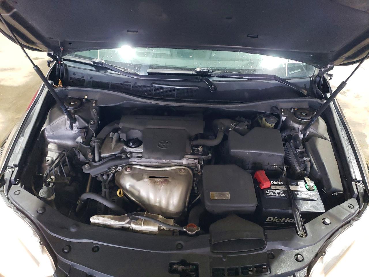 2016 TOYOTA CAMRY SE photo 21