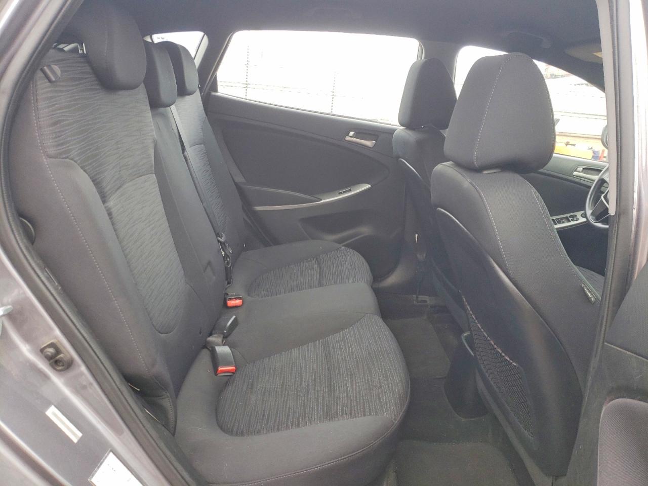 2015 HYUNDAI ACCENT GS photo 10
