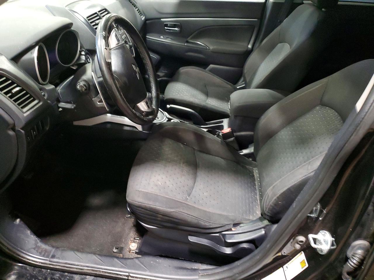 2011 MITSUBISHI OUTLANDER SPORT SE photo 7