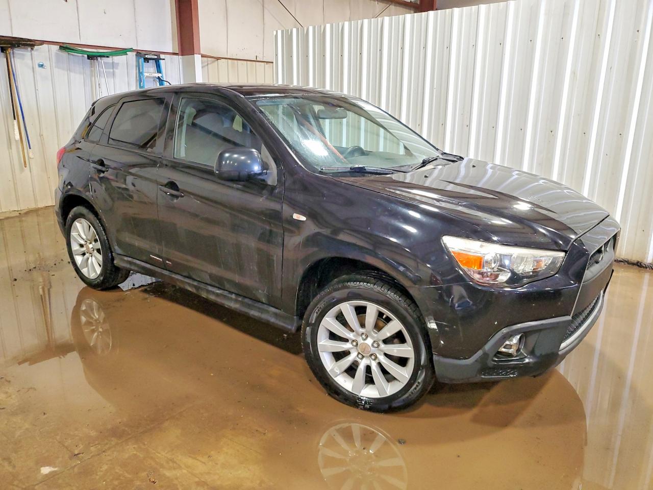 2011 MITSUBISHI OUTLANDER SPORT SE photo 4