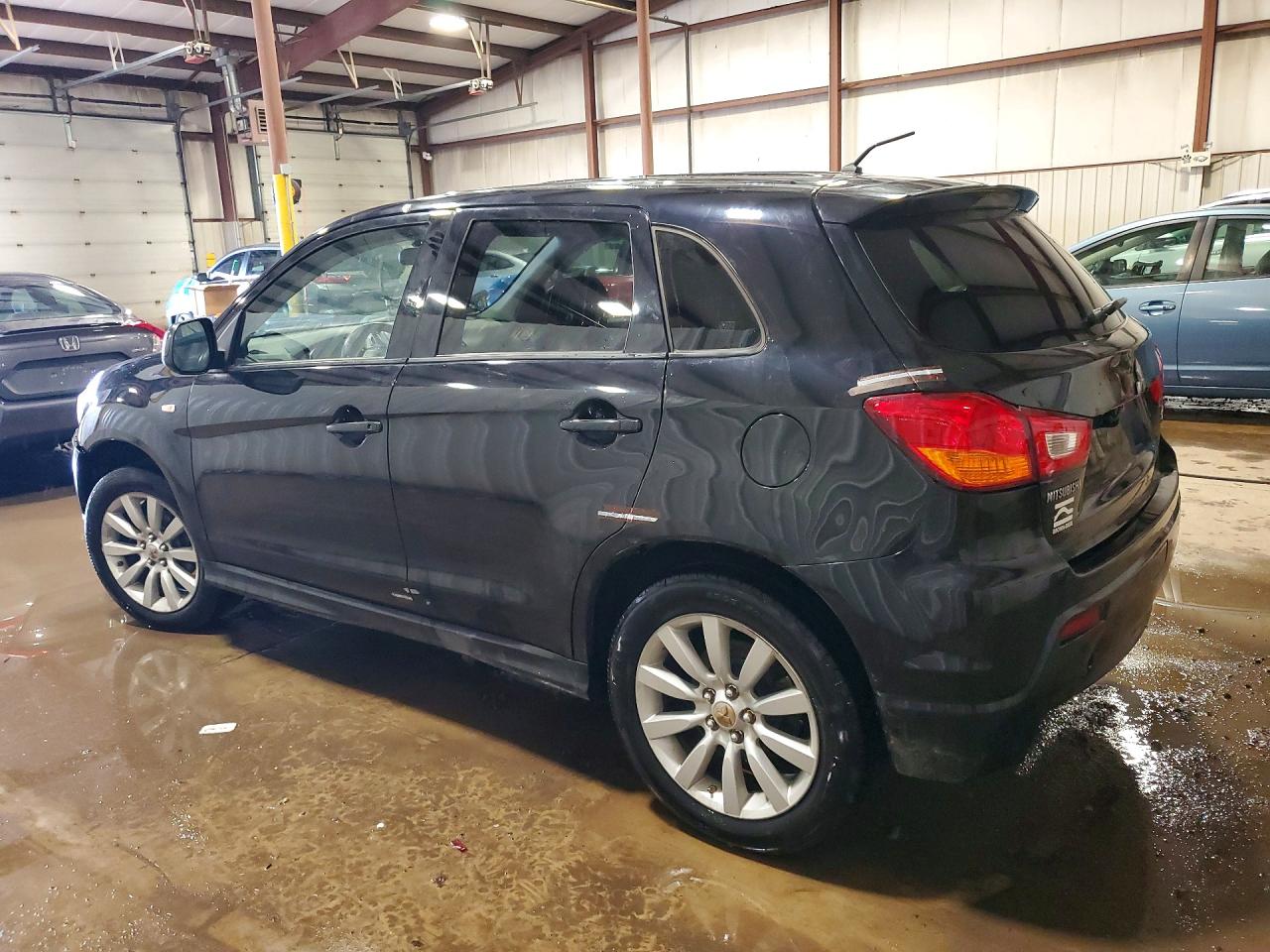 2011 MITSUBISHI OUTLANDER SPORT SE photo 2
