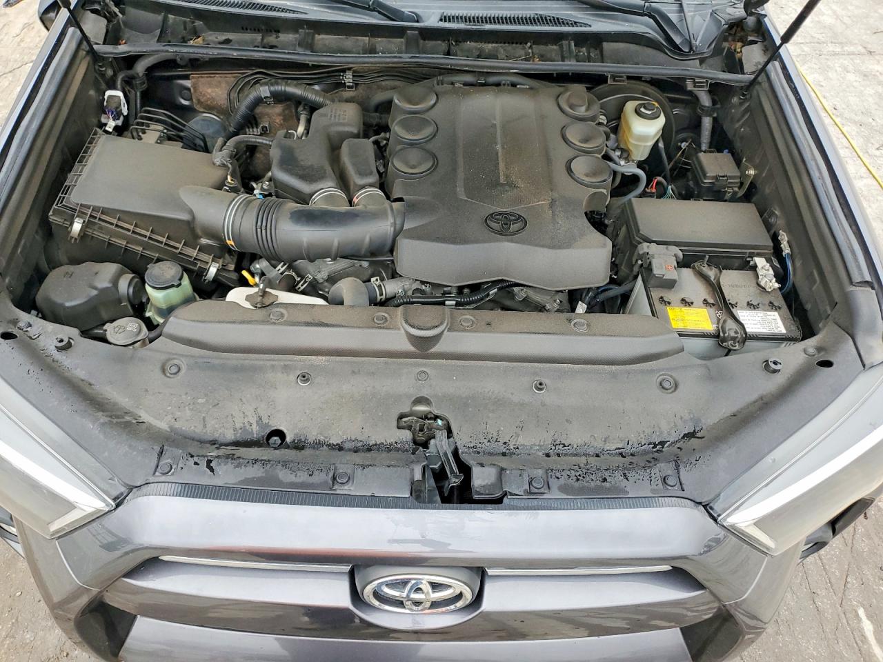 2022 TOYOTA 4RUNNER SR5 photo 12