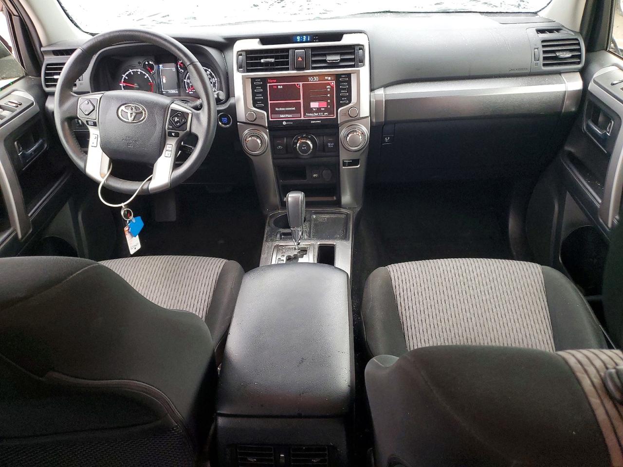 2022 TOYOTA 4RUNNER SR5 photo 8