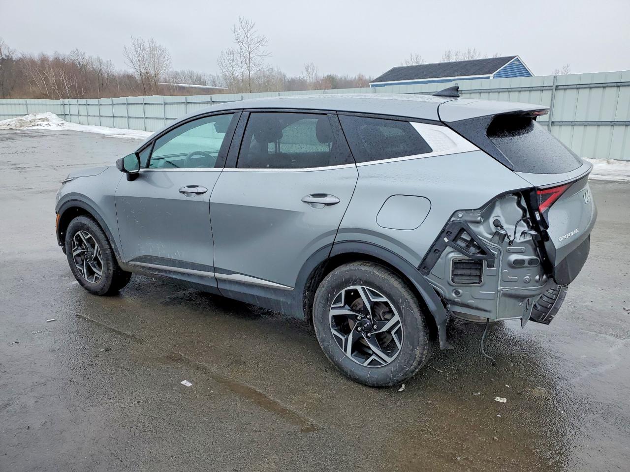 2023 KIA SPORTAGE LX photo 3