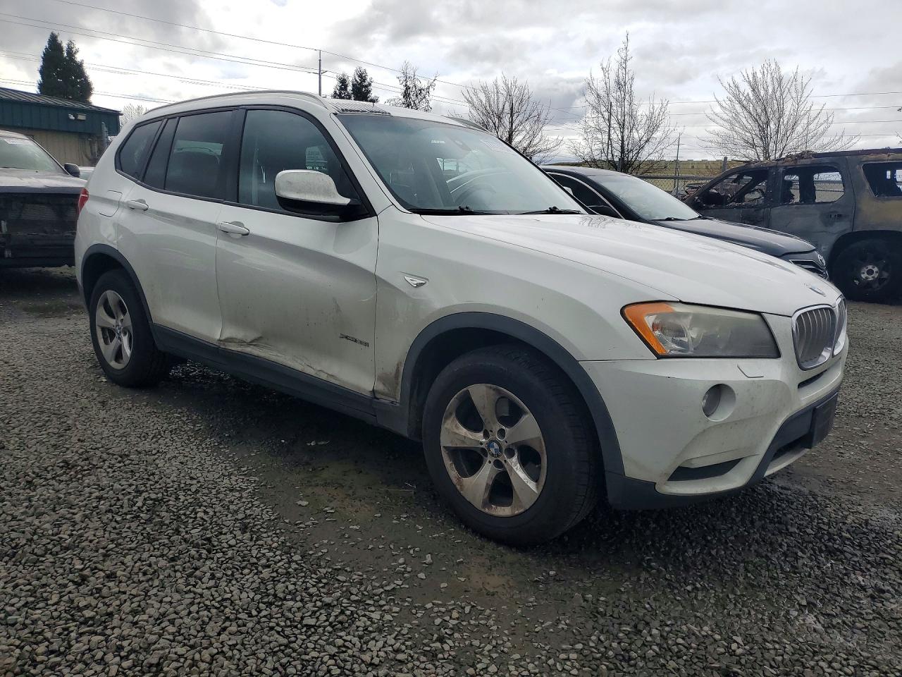 2011 BMW X3 XDRIVE28I photo 7