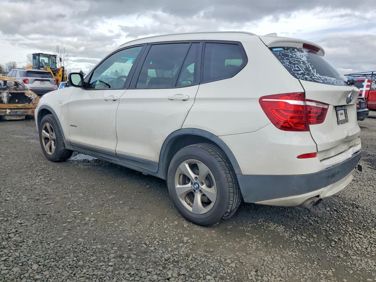 2011 BMW X3 XDRIVE28I photo 3