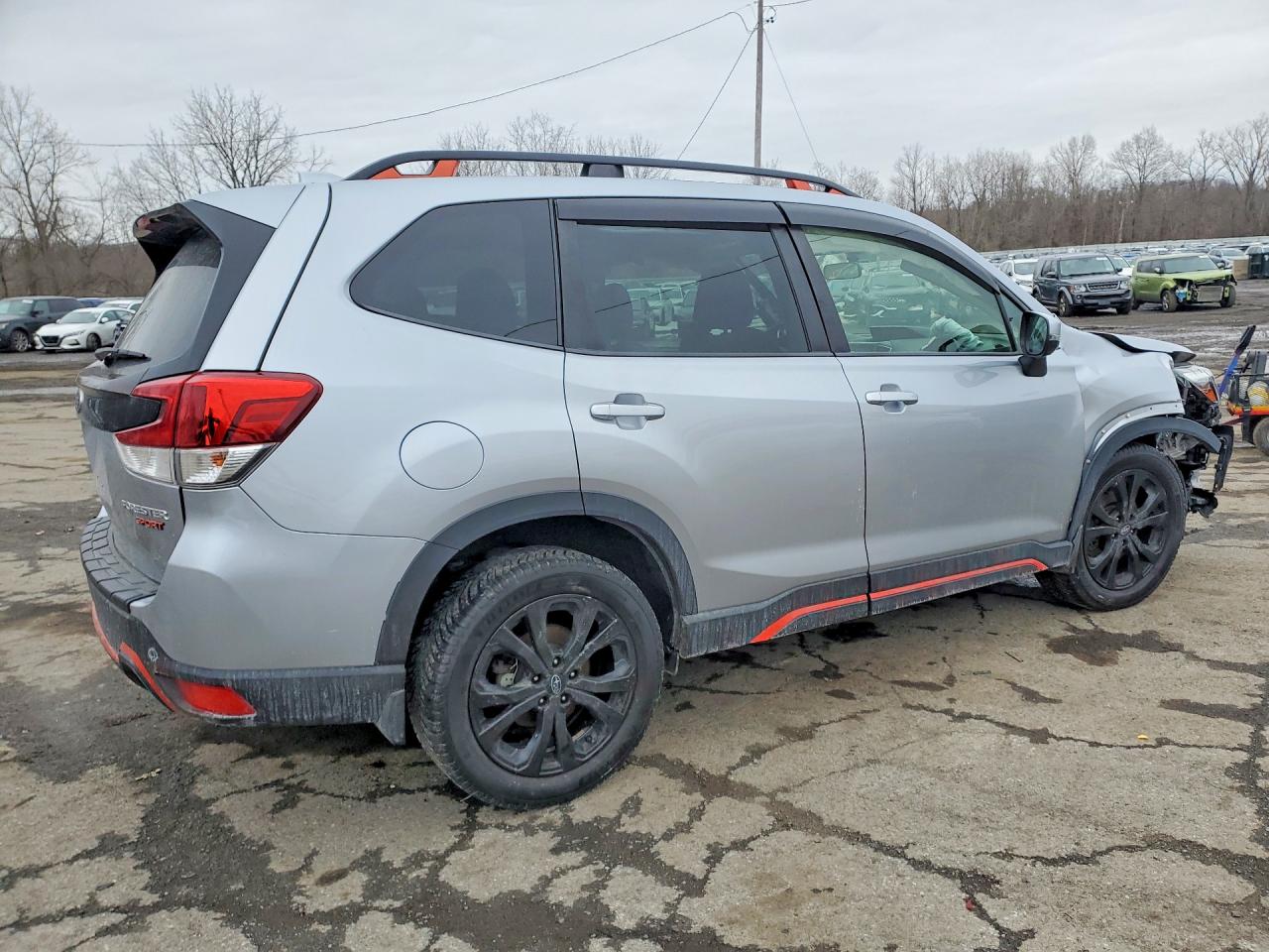 2020 SUBARU FORESTER photo 7