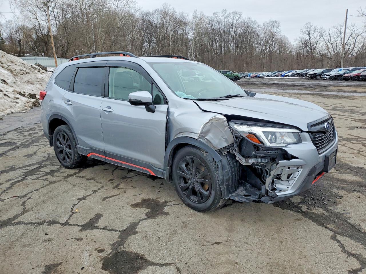 2020 SUBARU FORESTER photo 10