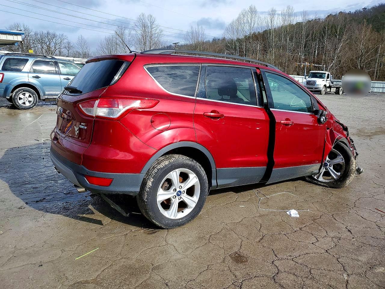 2015 FORD ESCAPE SE photo 5