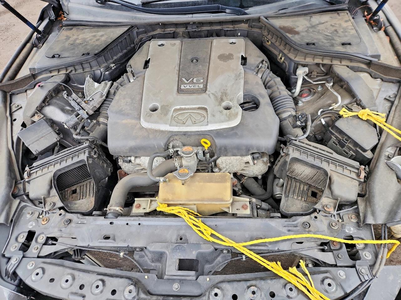 2015 INFINITI Q50 BASE photo 11