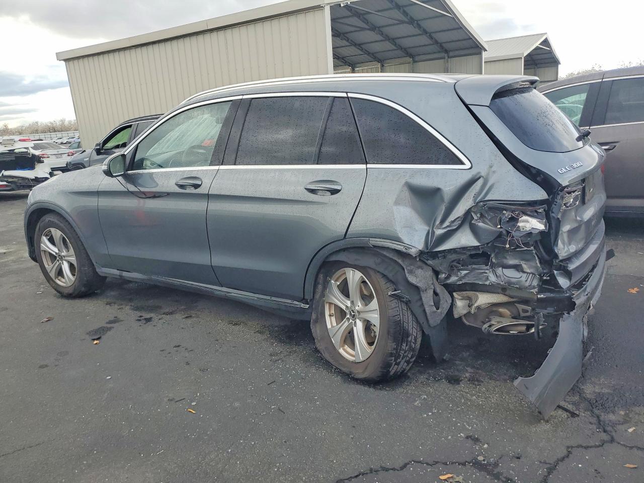 2017 MERCEDES-BENZ GLC 300 photo 5