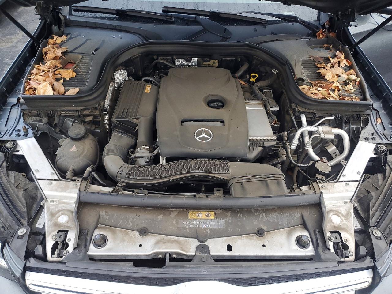 2017 MERCEDES-BENZ GLC 300 photo 45
