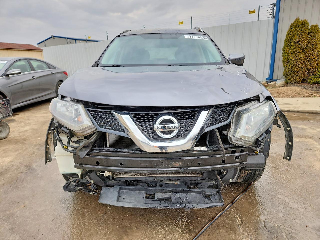 2016 NISSAN ROGUE SV photo 13