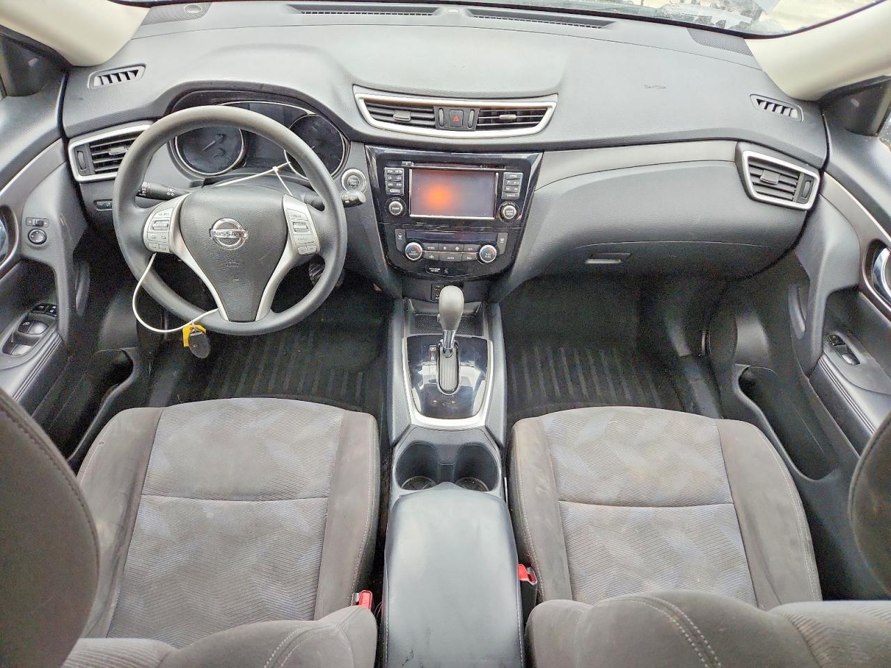 2016 NISSAN ROGUE SV photo 22