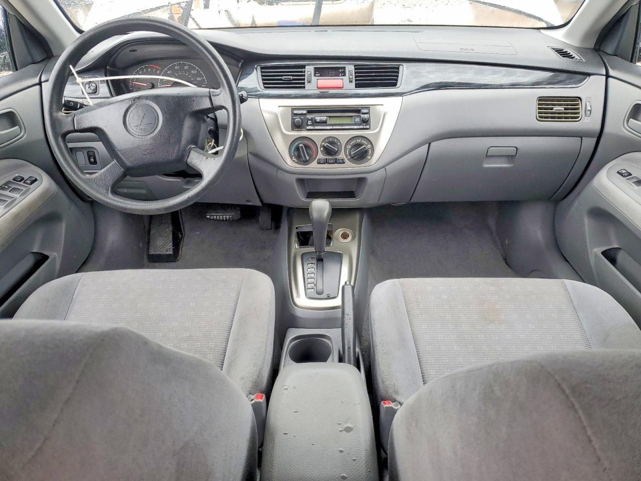 2004 MITSUBISHI LANCER ES photo 8