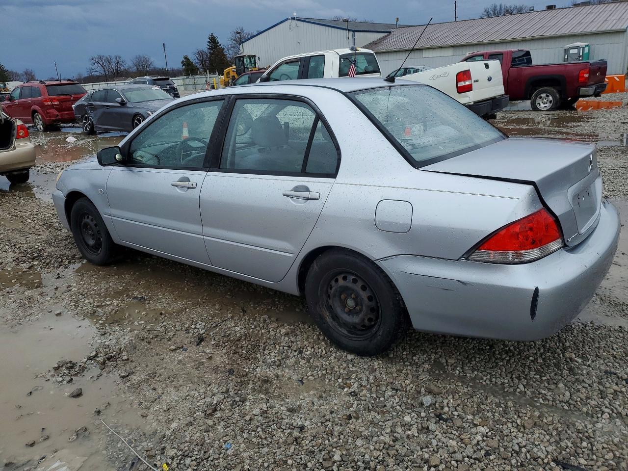 2004 MITSUBISHI LANCER ES photo 2