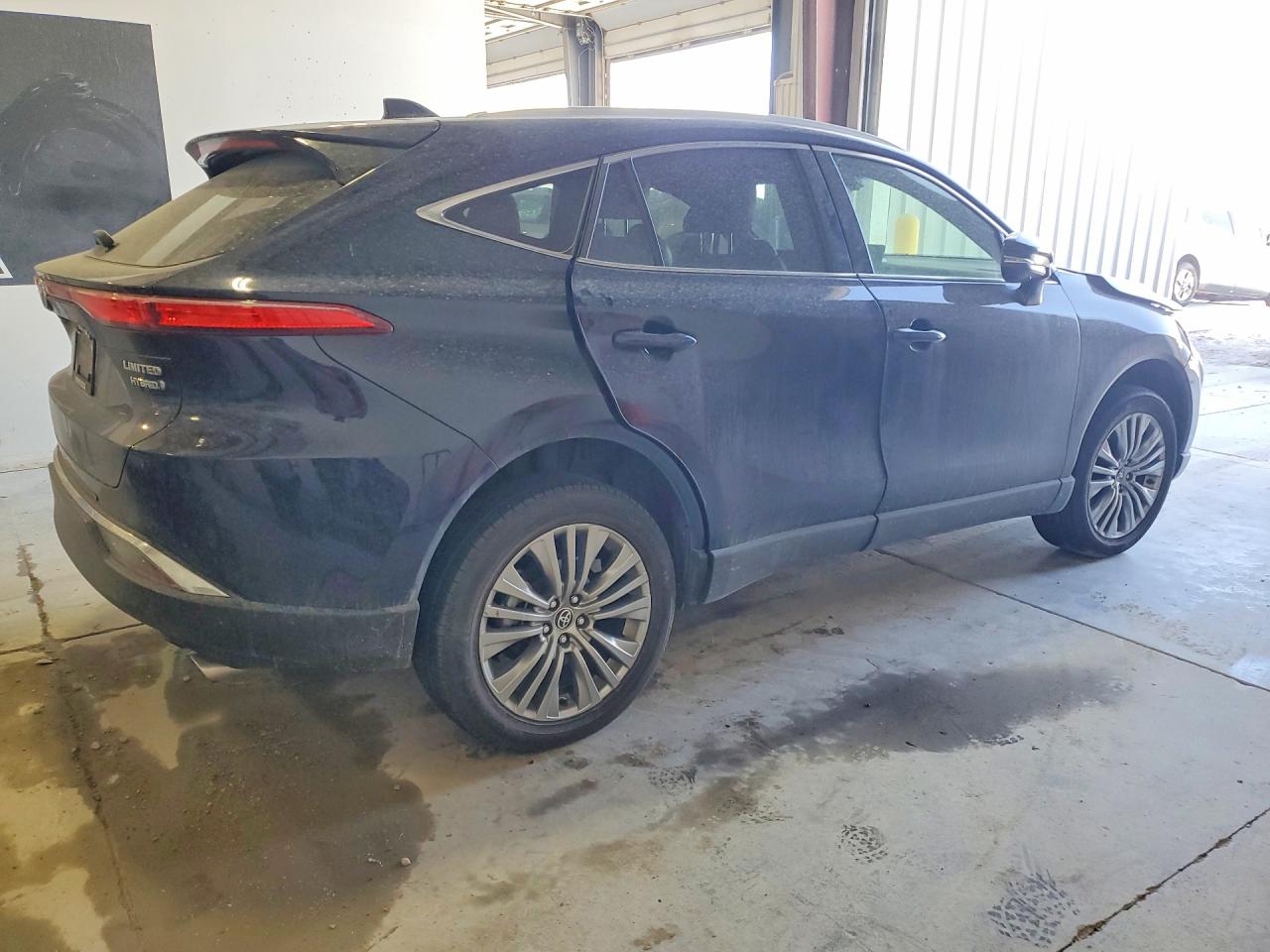 2022 TOYOTA VENZA LE photo 5