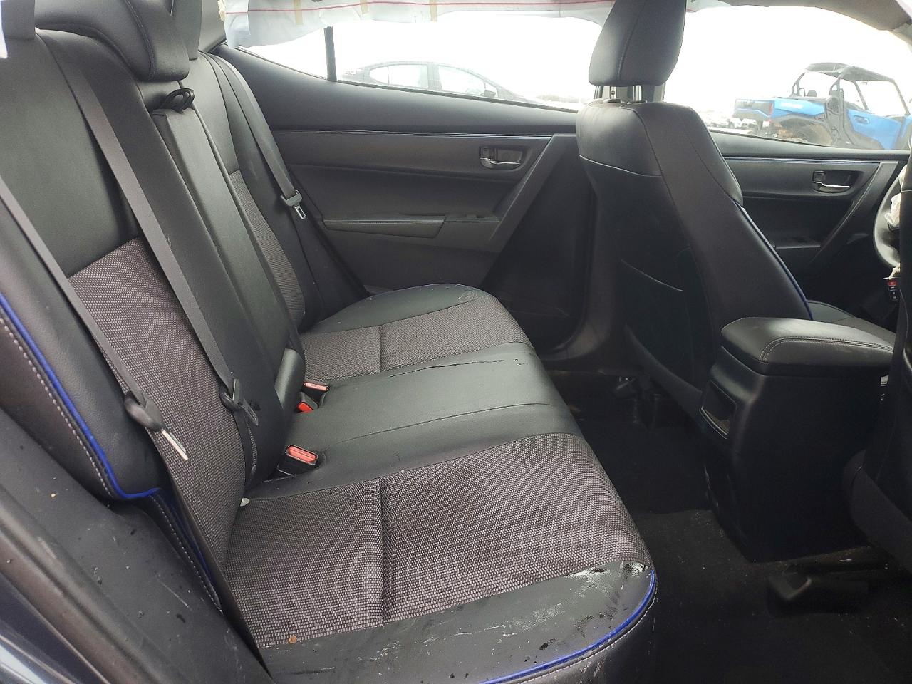 2018 TOYOTA COROLLA SE photo 19
