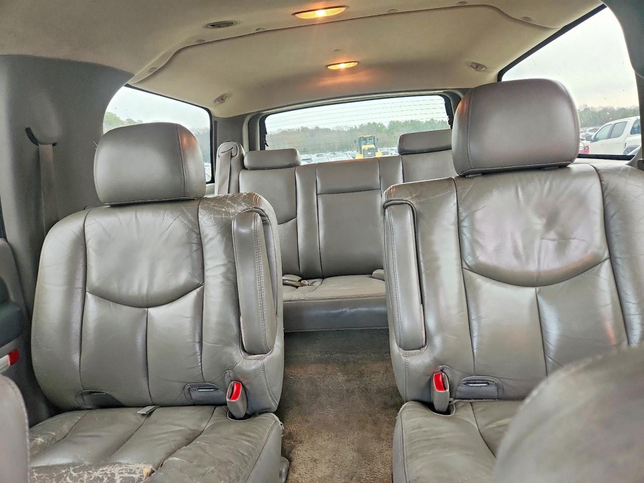 2003 CHEVROLET SUBURBAN K1500 photo 19