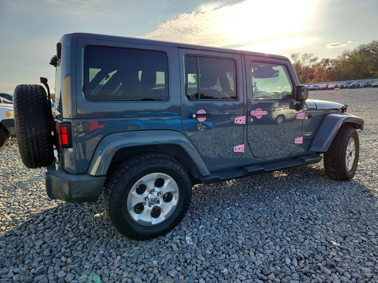 2015 JEEP WRANGLER UNLIMITED SAHARA photo 7