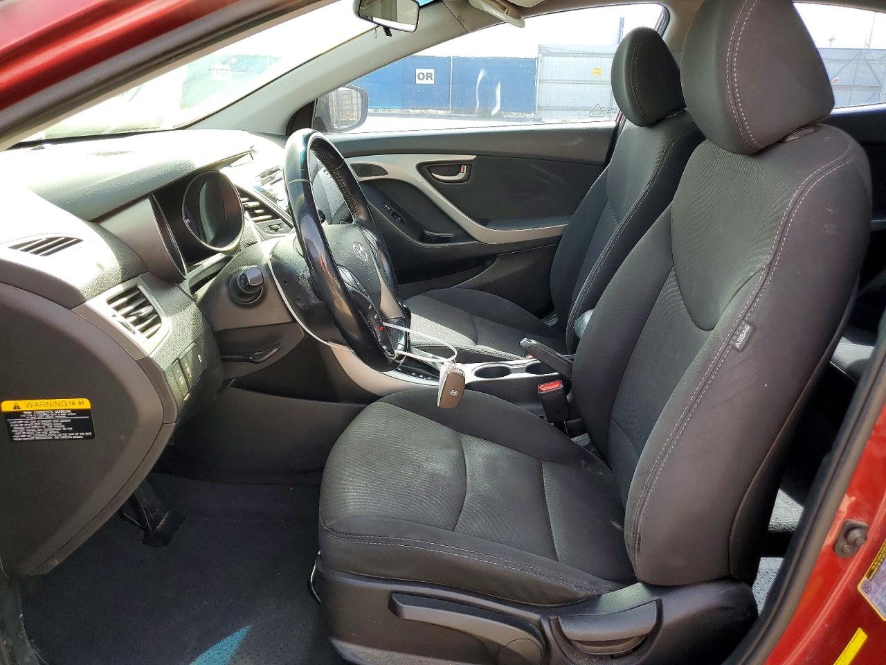 2016 HYUNDAI ELANTRA SE photo 13