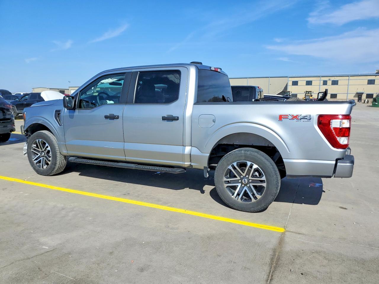 2023 FORD F150 SUPERCREW photo 3