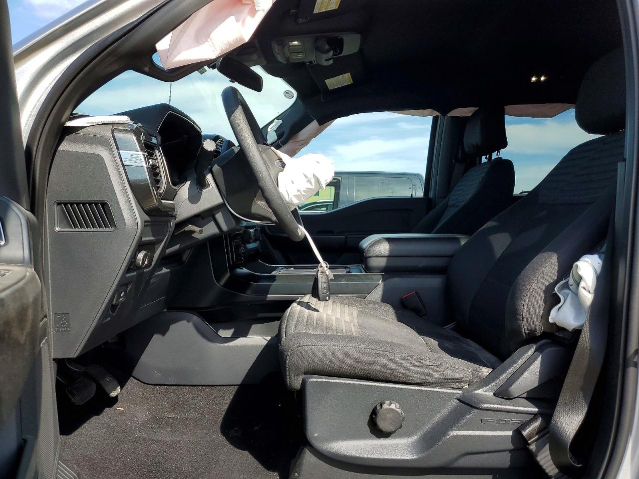 2023 FORD F150 SUPERCREW photo 13