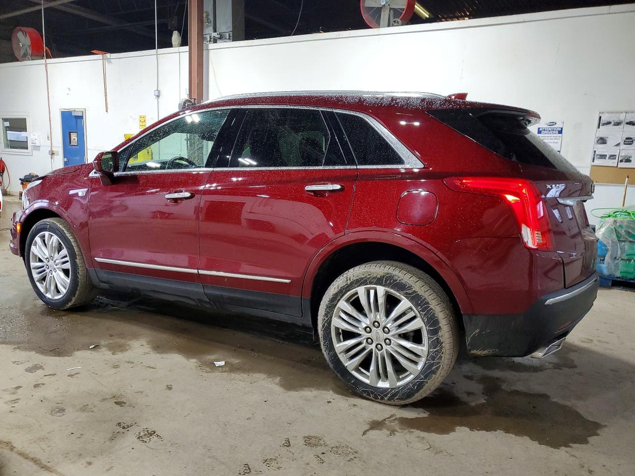 2018 CADILLAC XT5 PREMIUM LUXURY photo 3
